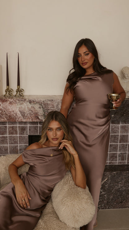 Gigi Maxi Dress - Mushroom
