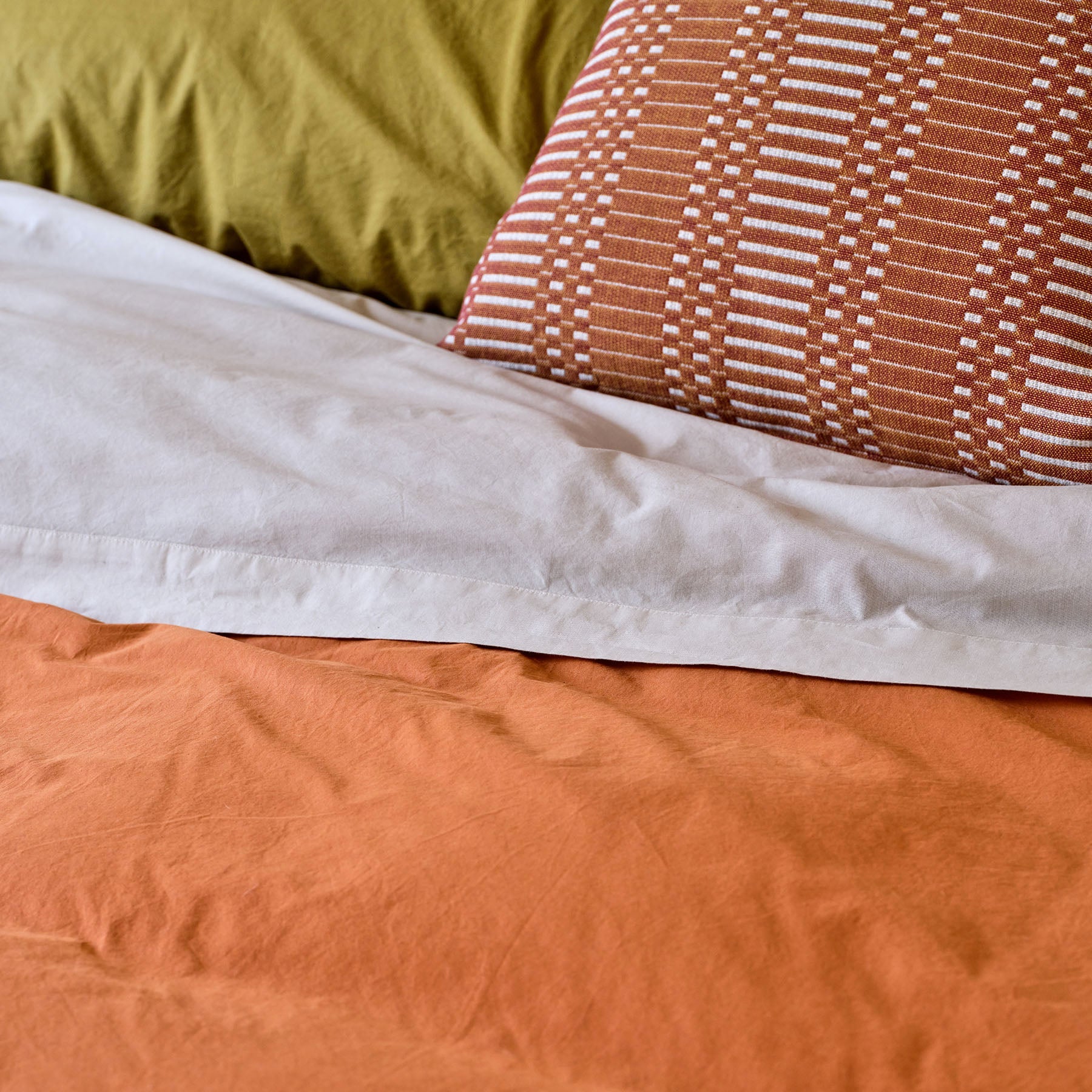 Percale Cotton Pillowcase in Coccio Brown (Set of 2)